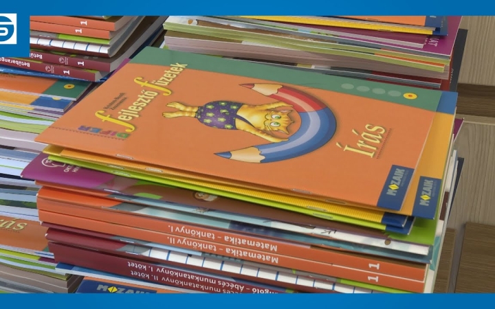 Embedded thumbnail for Október végéig igényelhető az iskolakezdési támogatás