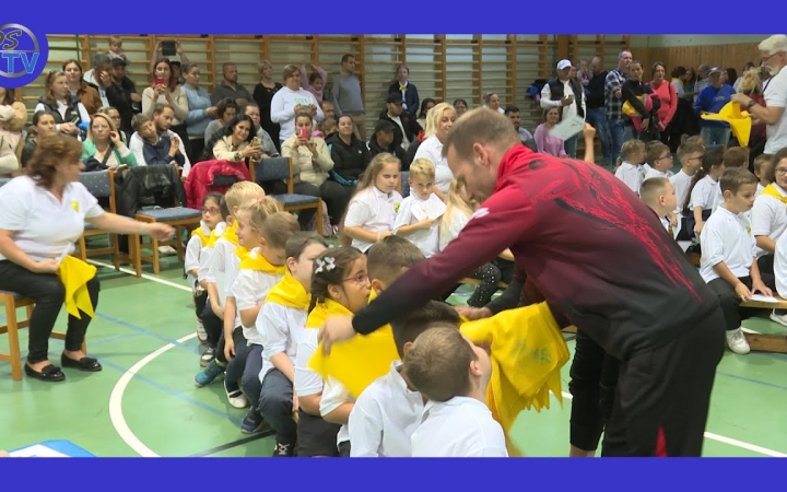 Embedded thumbnail for DSTV: elsősöket avattak a Vasváriban