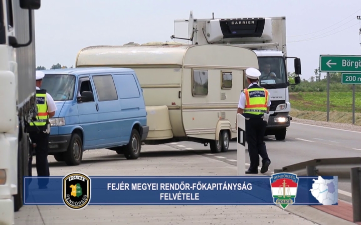 Embedded thumbnail for Előre szóltak, ötszázan mégis benézték