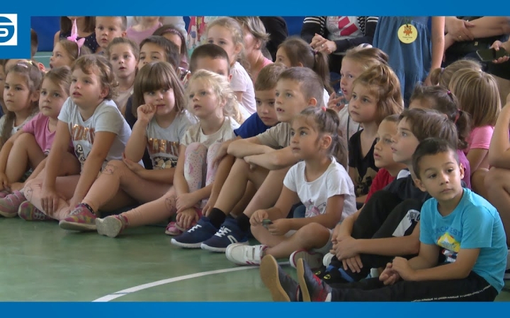 Embedded thumbnail for DSTV: újra roadshow a Vasváriban