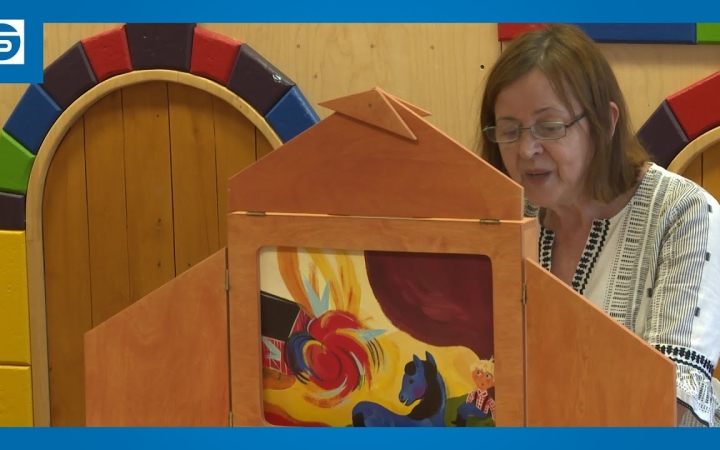 Embedded thumbnail for DSTV: papírszínház a gyermekkönyvtárban