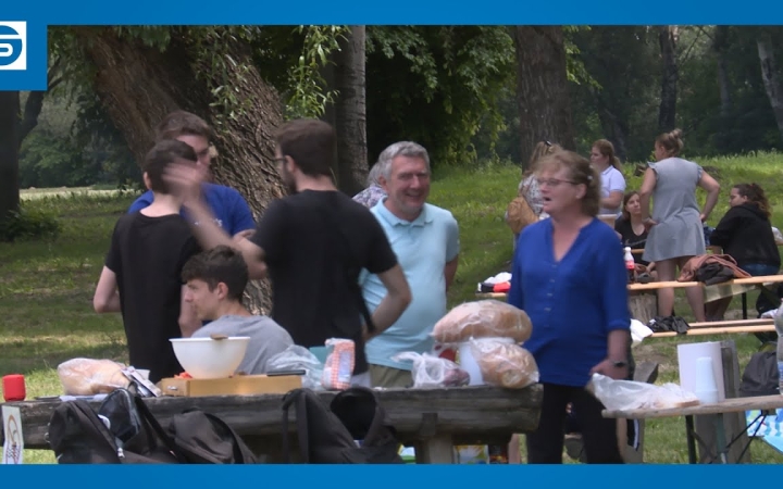 Embedded thumbnail for DSTV: közösségi programmal búcsúztak a tanévtől