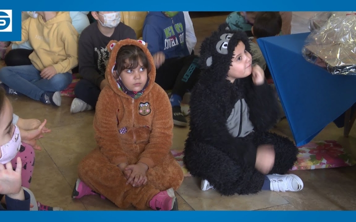 Embedded thumbnail for Nem árnyékra vetődtek a Mackónap résztvevői (galériával)