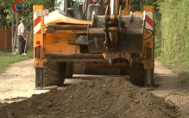 Embedded thumbnail for Útfelújítás az Attila utcában