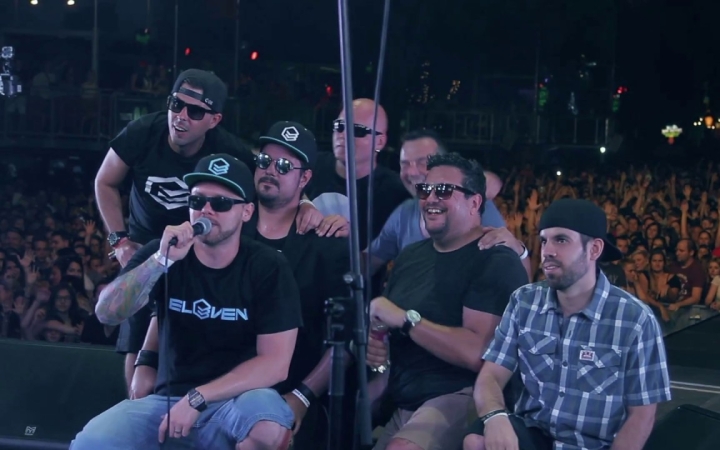 Embedded thumbnail for Élőben, a rajongókért