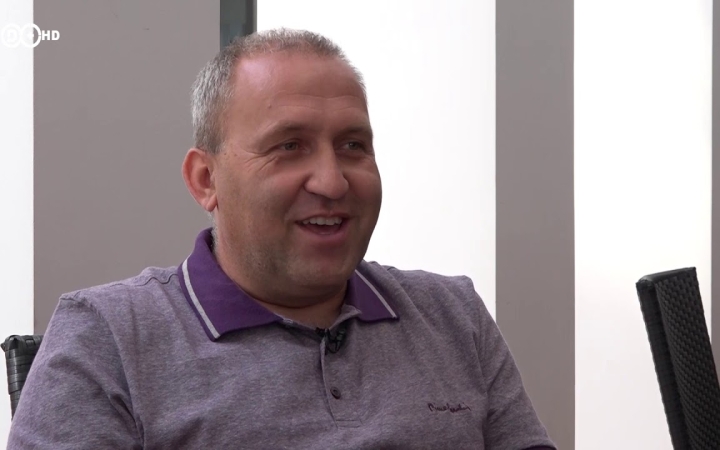 Embedded thumbnail for Nem tud a sporttól elszakadni!