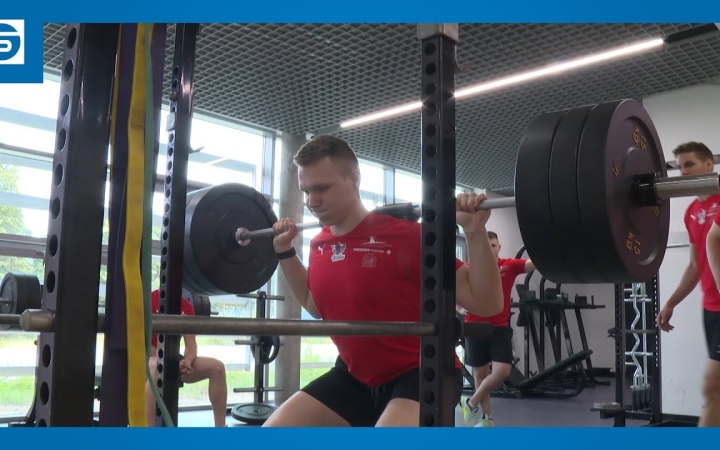 Embedded thumbnail for DSTV: a felkészülés hajrájában az Acélbikák