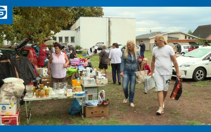 Embedded thumbnail for DSTV: sikeres volt a Csomagtartóvásár (galériával)