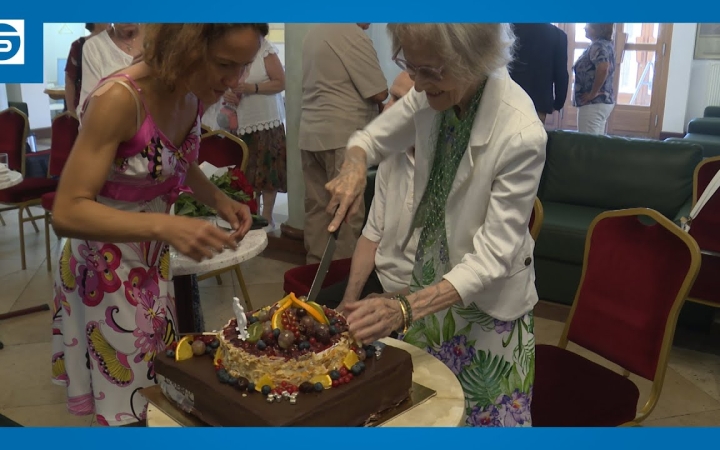 Embedded thumbnail for Különleges meglepetés-bejelentés egy különleges születésnapon