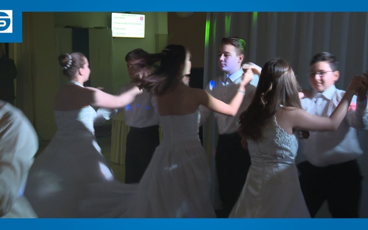 Embedded thumbnail for DSTV: Livi lépteiért báloztak