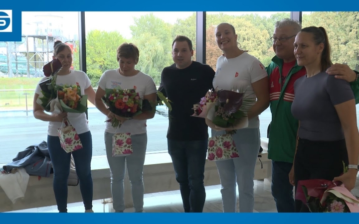 Embedded thumbnail for DSTV: új edzői stábbal készülnek a szezonra