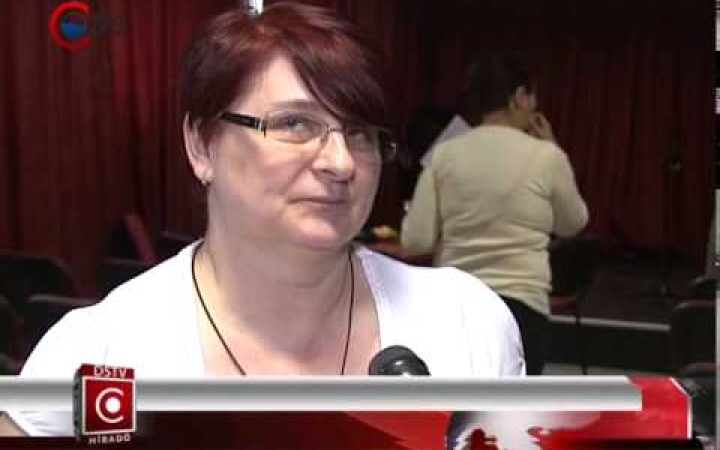 Embedded thumbnail for "Ki mit tud?" - erős programmal