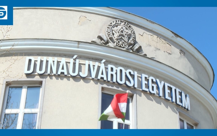 Embedded thumbnail for DSTV: záróvizsgák az egyetemen