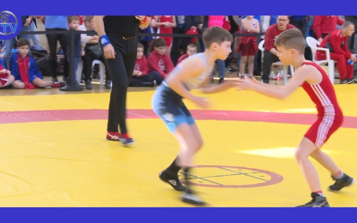 Embedded thumbnail for DSTV: birkózás 2024-ben