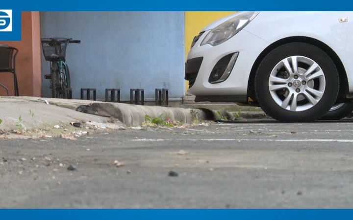 Embedded thumbnail for Tavaszi nagytakarítás  volt a Technikumban, a Táncsics Mihály utcában