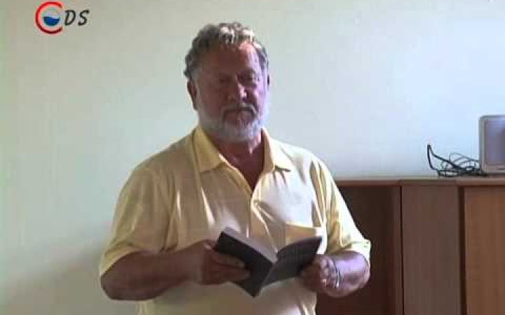 Embedded thumbnail for Két dráma a könyvtárban