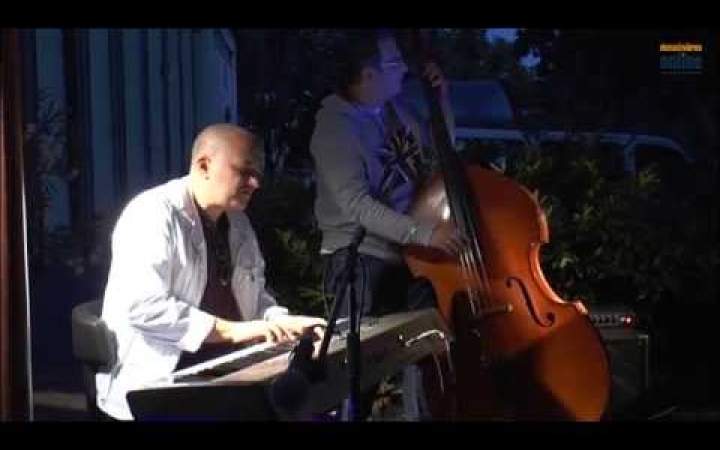 Embedded thumbnail for Oláh Kálmán - a jazz egy kreatív beszélgetés a közönséggel