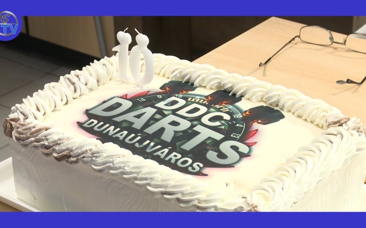 Embedded thumbnail for Játékkal ünnepeltek a dartsosok (galériával)