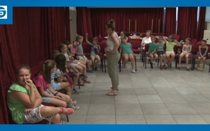 Embedded thumbnail for DSTV: álomvilágban a táborlakók