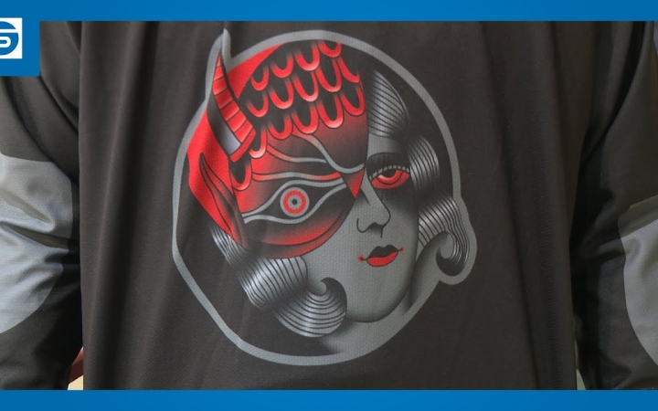 Embedded thumbnail for Éremre hajt a Worm Angels