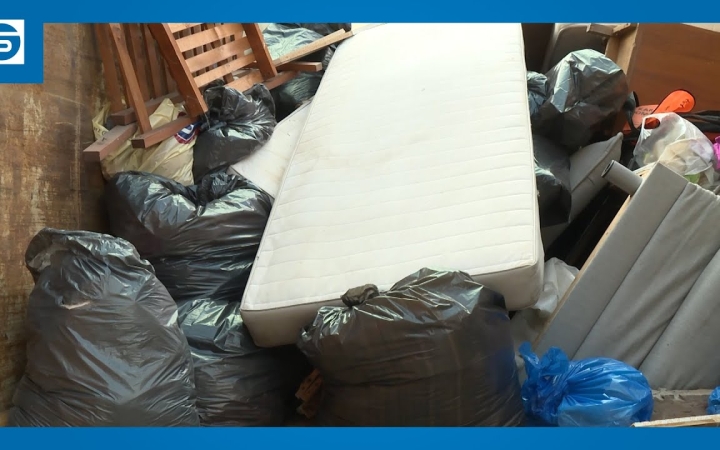 Embedded thumbnail for Dübörgött a lomtalanítás a belvárosban is