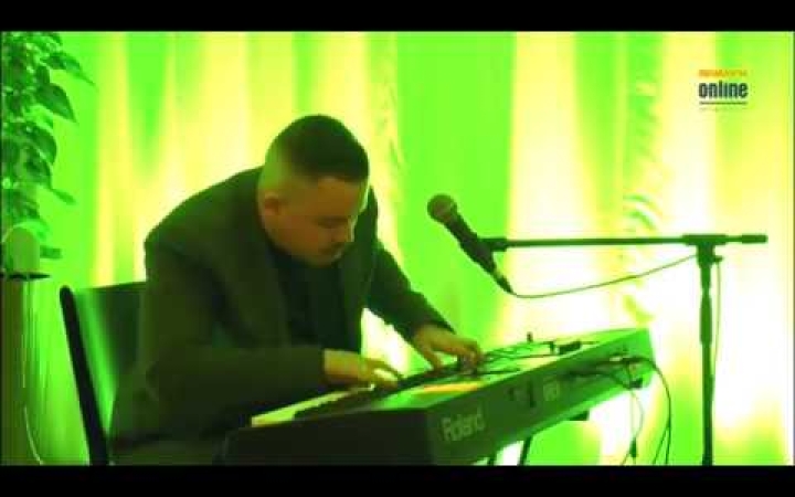 Embedded thumbnail for Egriéknél sem esett messze az alma a fájától