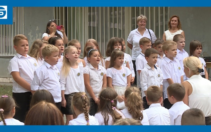Embedded thumbnail for Évnyitó a Szabó Magda iskolában (galériával)