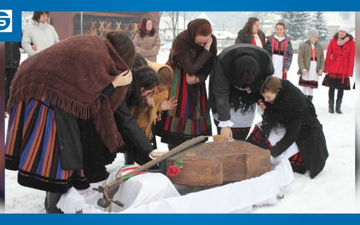 Embedded thumbnail for Az asszonybáltól a pentelei bőgőtemetésen át a tiszta hétfőig