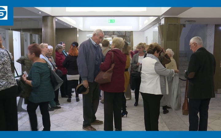 Embedded thumbnail for Csodás dallamok, szép szavak: koncerttel köszöntötte a szépkorúakat az önkormányzat