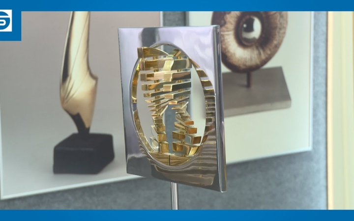 Embedded thumbnail for "Gombi 70": rendhagyó születésnap, ünnepi tárlat a Városházán