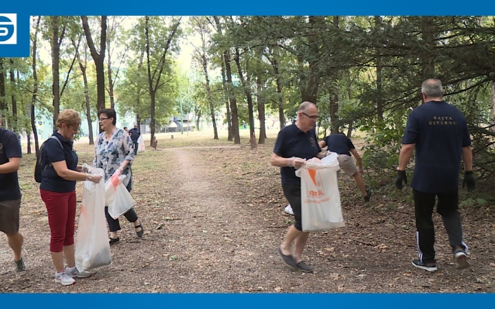 Embedded thumbnail for Együtt takarítanak – a tiszta városért!