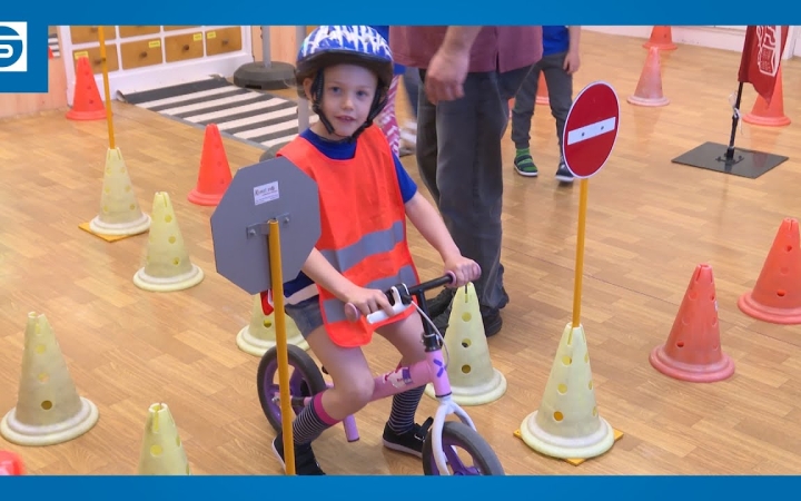 Embedded thumbnail for KRESZ: nem lehet elég korán kezdeni! (galériával)