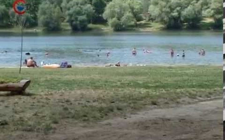 Embedded thumbnail for Takarítás a Rockmaraton után