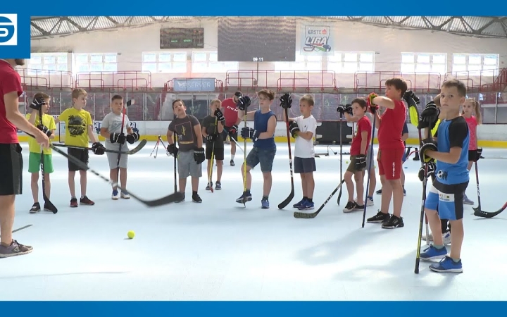 Embedded thumbnail for DSTV: nyári táborban a hokisok