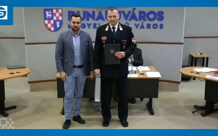 Embedded thumbnail for Szolgálnak és védenek, díjat érdemeltek!