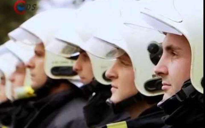 Embedded thumbnail for A hősökért szóltak a szirénák!