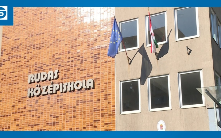 Embedded thumbnail for DSTV: tanévkezdés a Rudasban