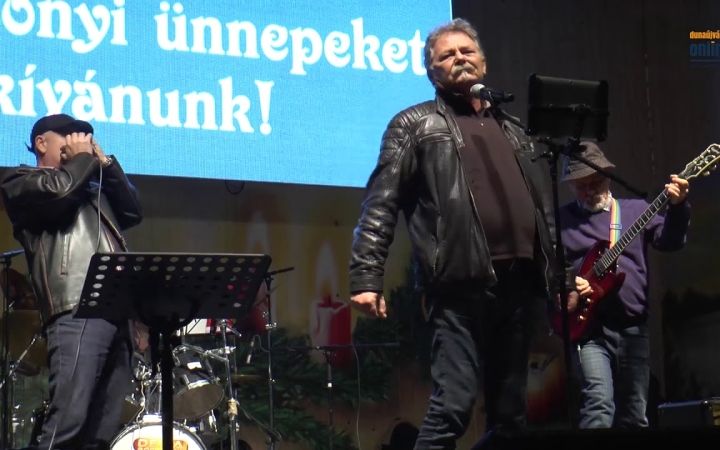 Embedded thumbnail for Rossz időben is jó hangulatban