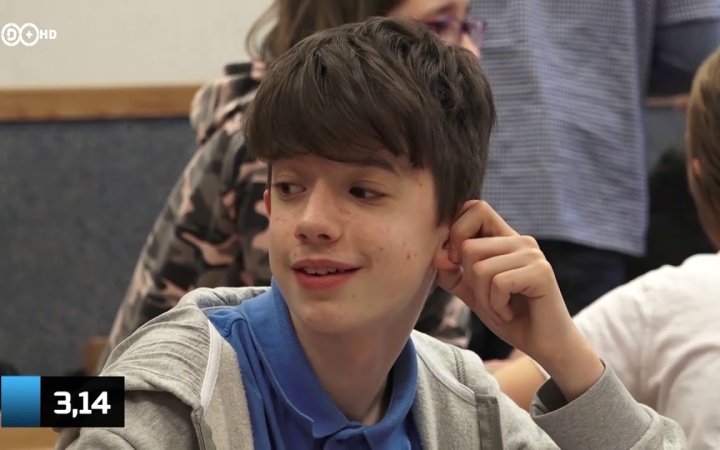 Embedded thumbnail for D+ Híradó - Világnap, nemzeti ünnep