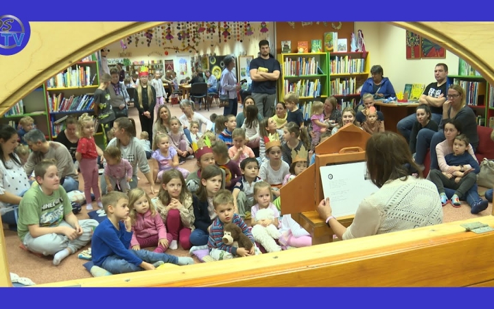 Embedded thumbnail for Mozgalmas őszi forgatag a gyermekkönyvtárban