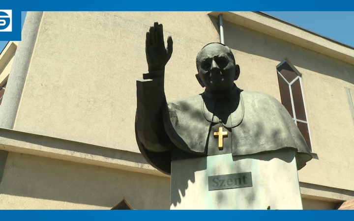 Embedded thumbnail for Szent II. János Pál pápa születésének 101. évfordulójára emlékeztek