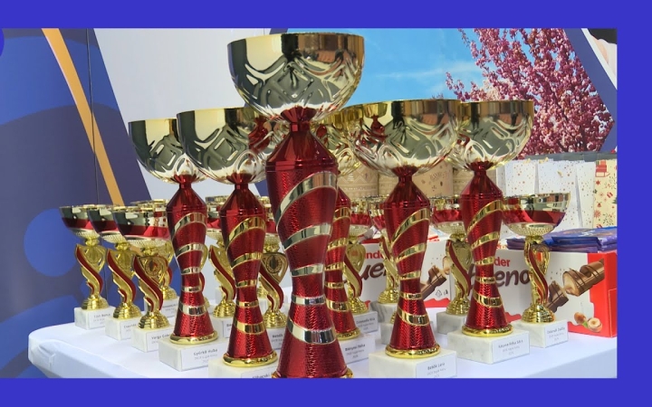 Embedded thumbnail for DSTV: remek évet zártak a kajak-kenusok