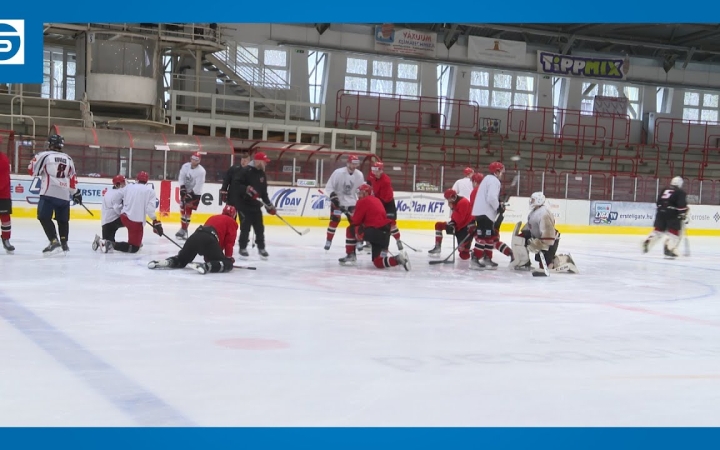 Embedded thumbnail for DSTV: nyílt edzésen értékelték a szezont