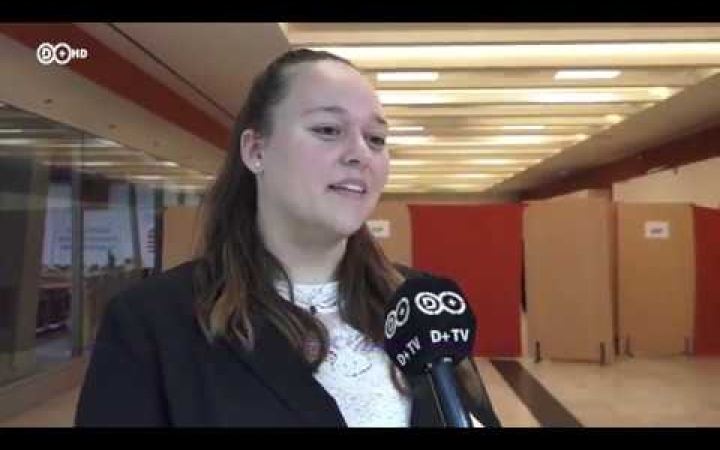 Embedded thumbnail for D+ Híradó - Évnyitó, járdafelújítás