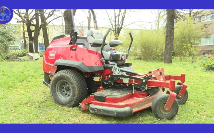 Embedded thumbnail for Professzionális fűnyíróval gazdagodtunk