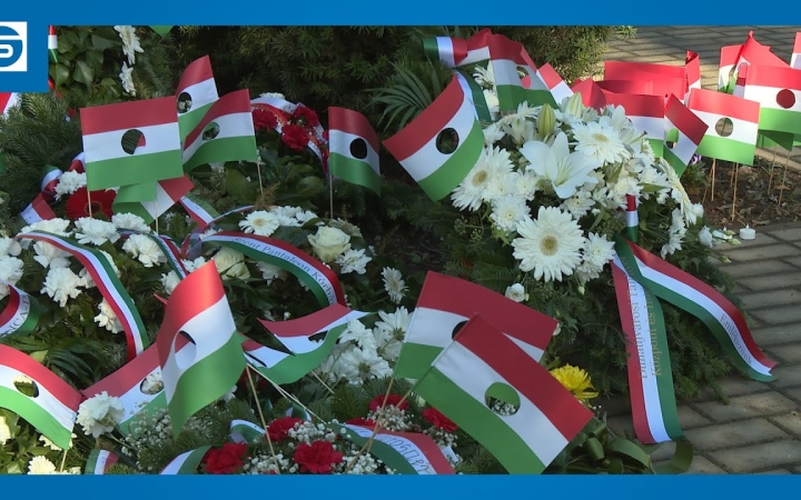 Embedded thumbnail for Koszorúzással és ünnepséggel emlékeztek az '56-os forradalom hőseire (galériával)