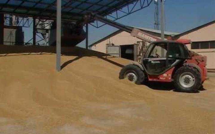 Embedded thumbnail for Aratás a búzaföldeken