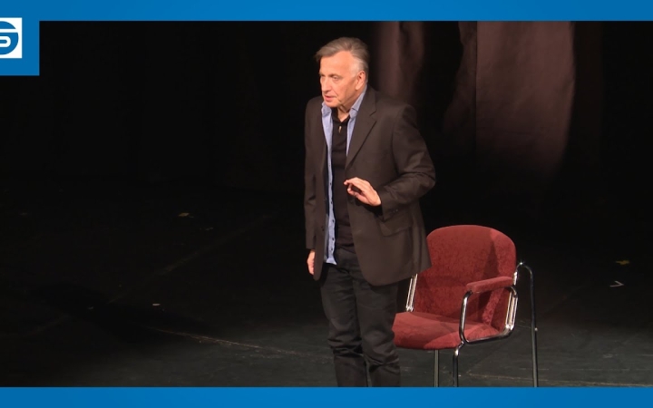 Embedded thumbnail for Csodás programmal startolt a MIKRO Fesztivál a Bartók Kamaraszínházban (galériával)