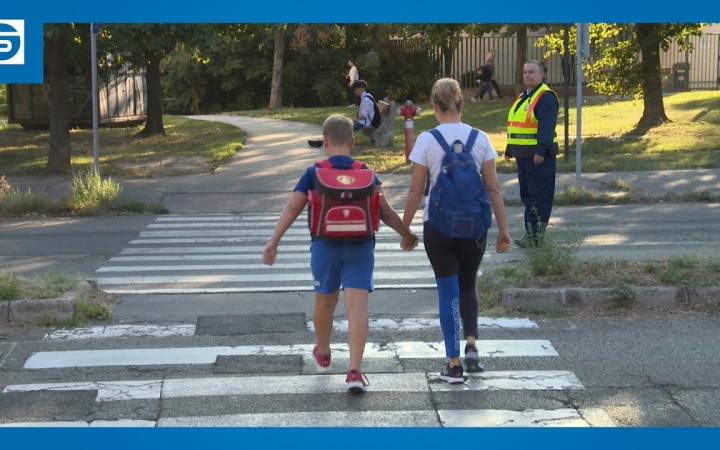 Embedded thumbnail for DSTV: fokozott figyelemmel az utakon!