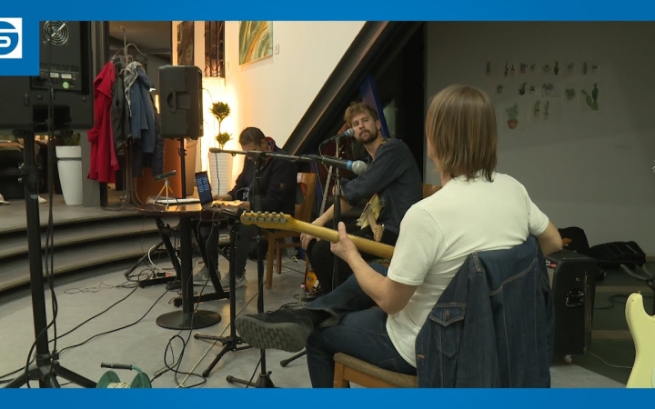 Embedded thumbnail for DSTV: a Naiv az ICA-D sorozatában